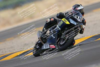 media/Sep-11-2022-SoCal Trackdays (Sun) [[81b7e951af]]/Turn 16 (945am)/